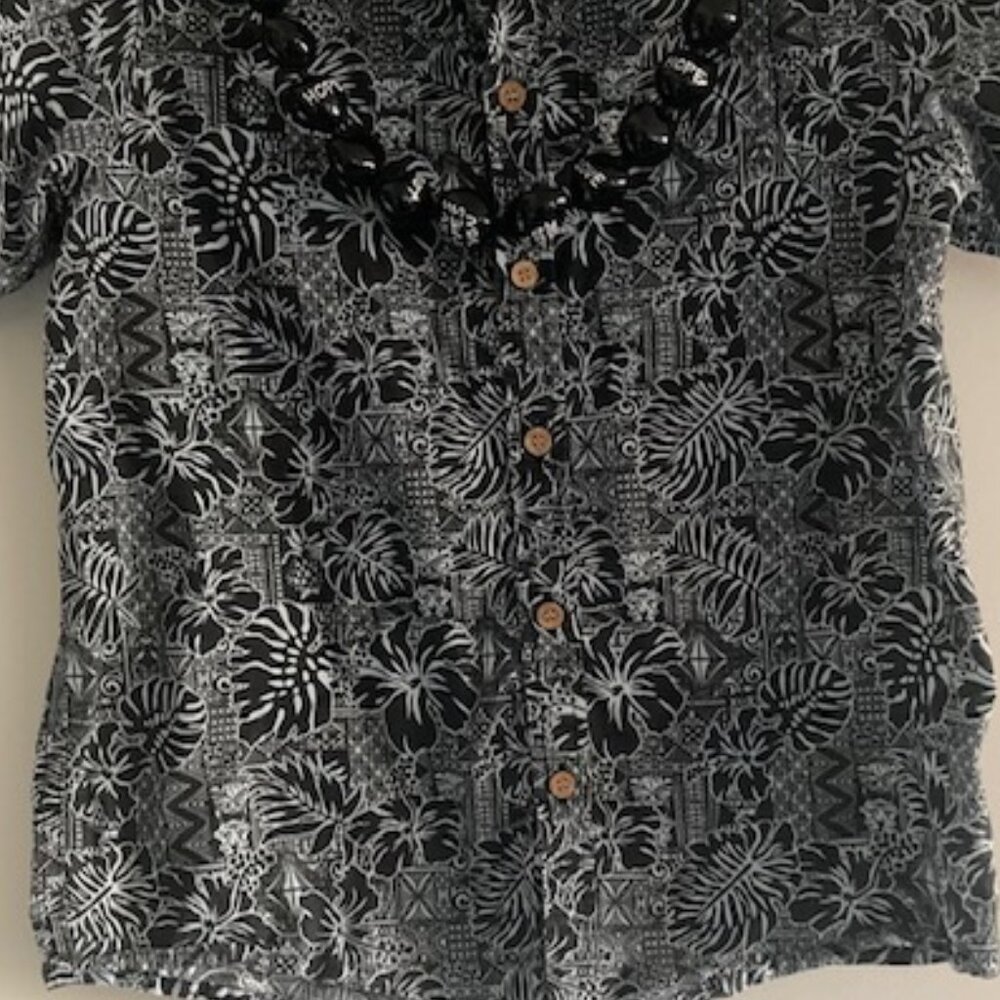 MAKANI HAWAII BOYS ALOHA HAWAIIAN SHIRT RESORT CLUB GRADUATION WEDDING ATTIRE - Picture 4 of 10